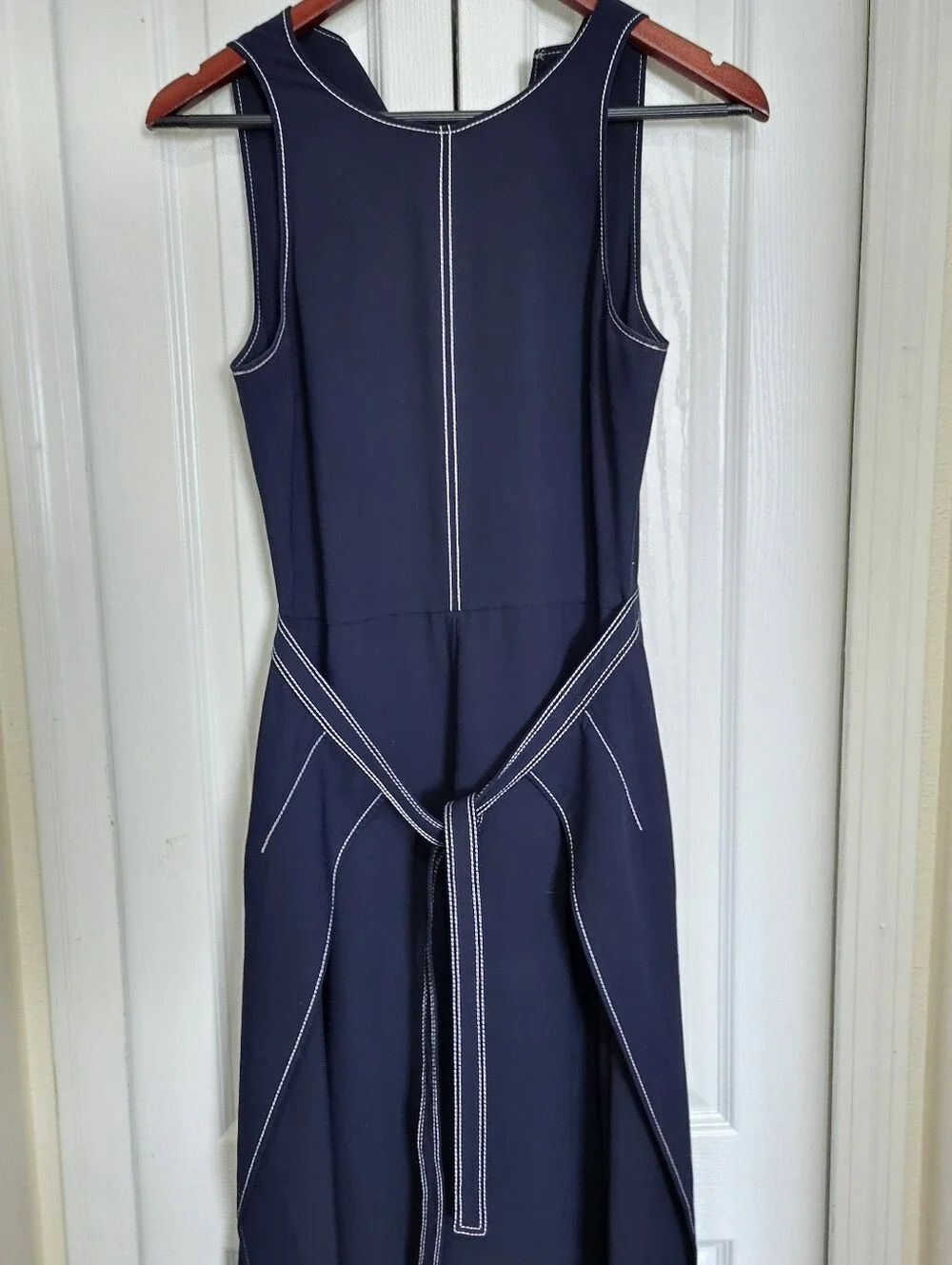 Joie Navy Blue Contrast Stitch Sleeveless Jumpsuit Tie Waist Women's Size 2.